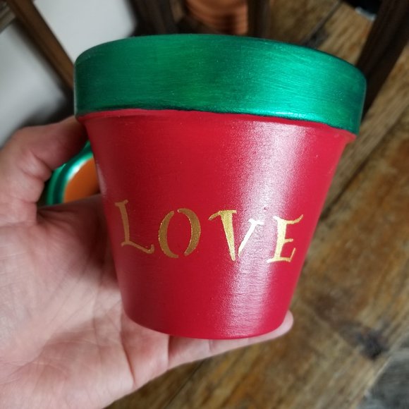 Hand Painted Red with Metallic Green Trim 4.5" Flower Pot Set of 2, Peace & Love - Picture 4 of 7